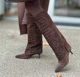 B74 OVYE AT 477 T.MORO