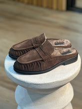 B 55 MONTON PAPUČE M6840 TM