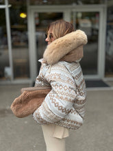 FLO CLO JAKNA MARIKA BAITA LATE