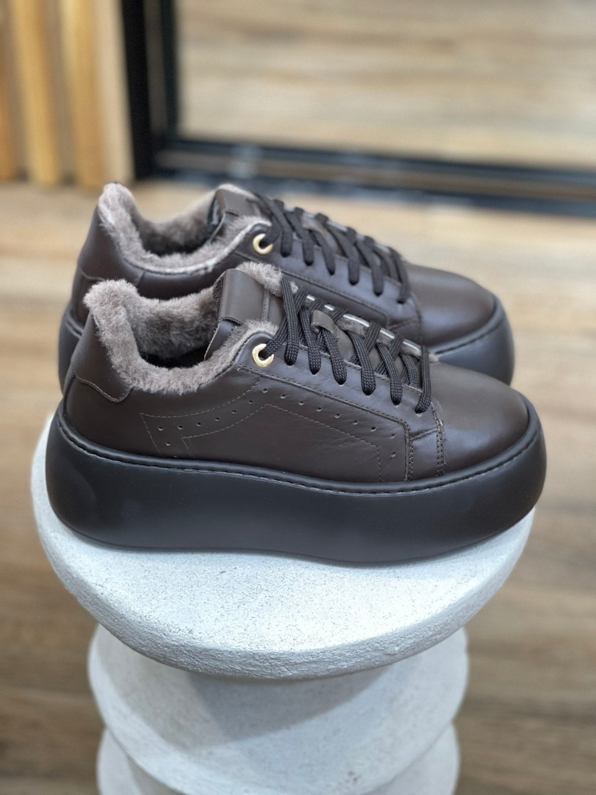 B 84 LESTROSA KOZNE PATIKE SN9240 MORO