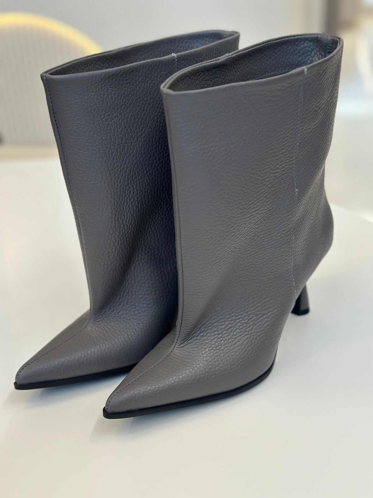 D 13 LESTROSA V 761 GRIGIO