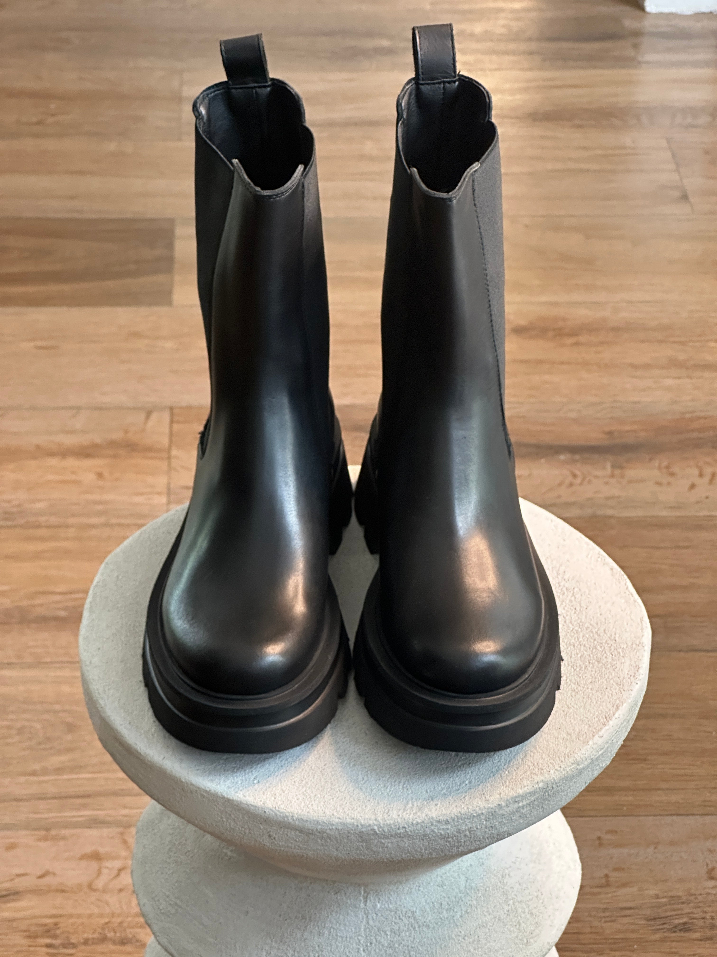 B11 LESTROSA V753