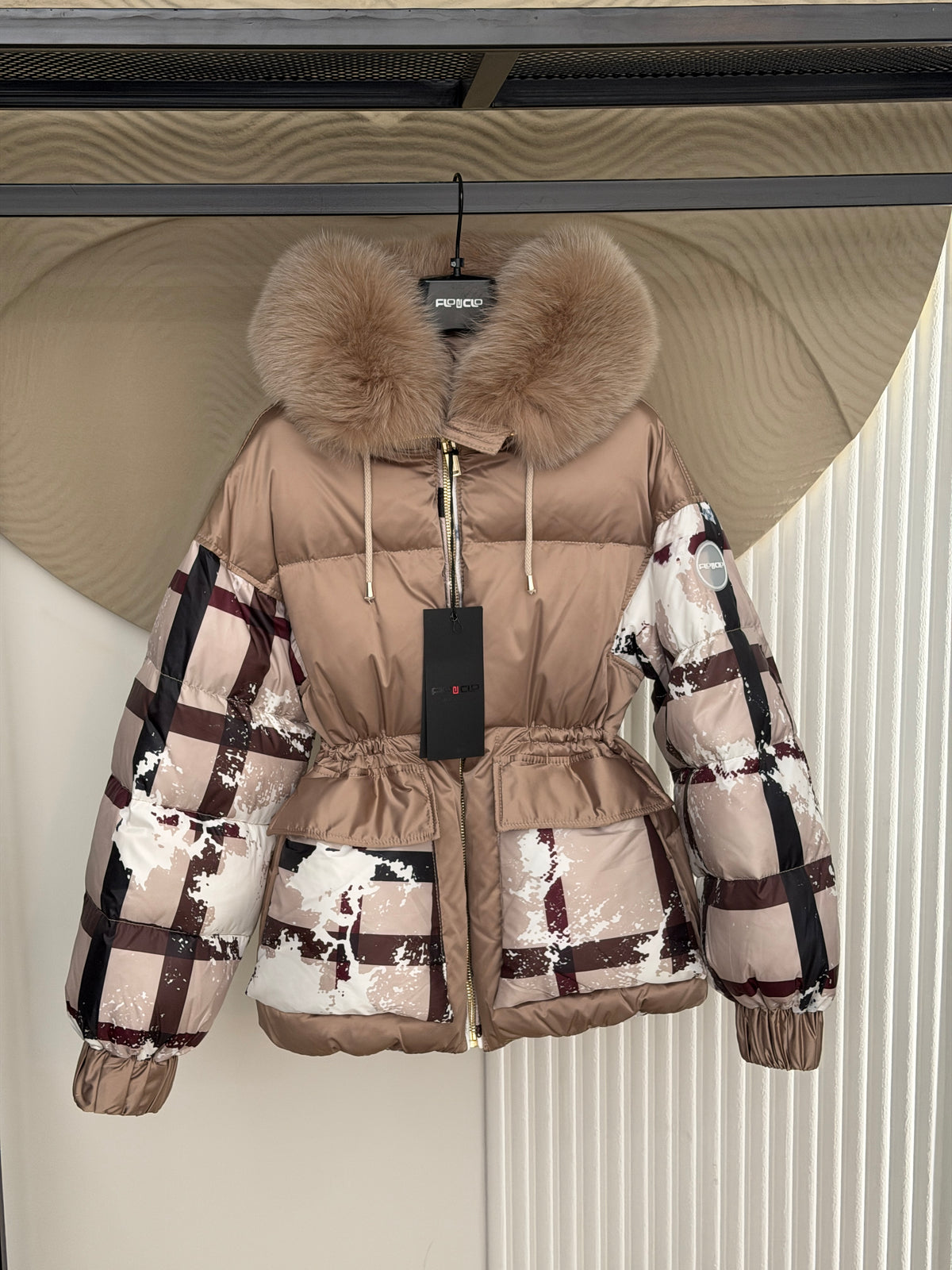 11 FLO CLO DRITAS TORTORA BURBERRY