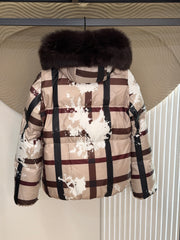 24 FLO CLO AMINA BURBERRY