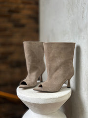 C14 LESTROSA ČIZMICE V13 VISIONE