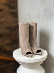 C14 LESTROSA ČIZMICE V13 VISIONE