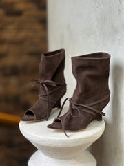 C16 LESTROSA ČIZMICE V14 MORO