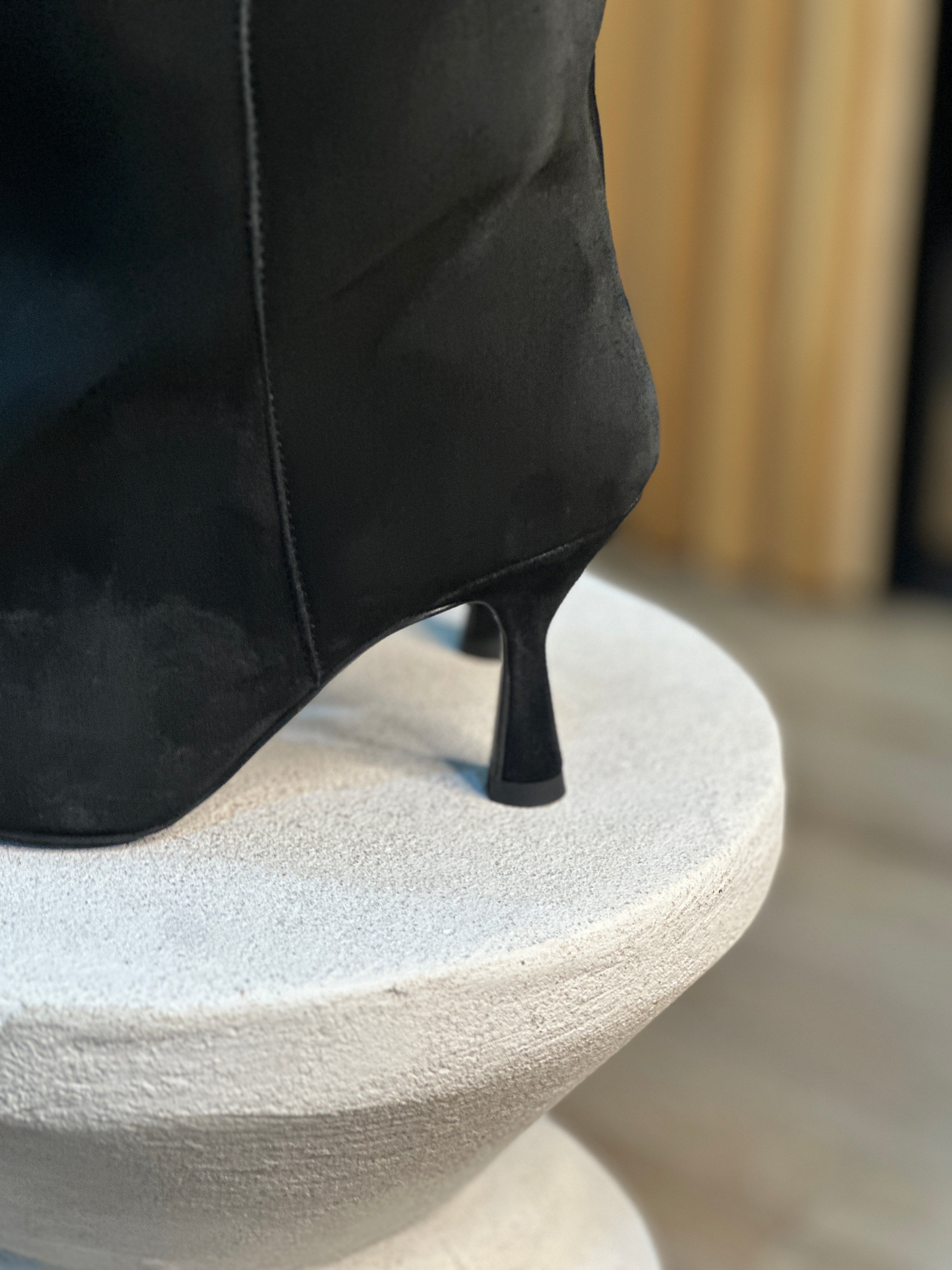 B 60 LESTROSA ČIZMICE Z760 NERO