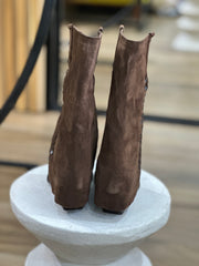 B 71 ALSIDO ČIZMICE 044 T.MORO